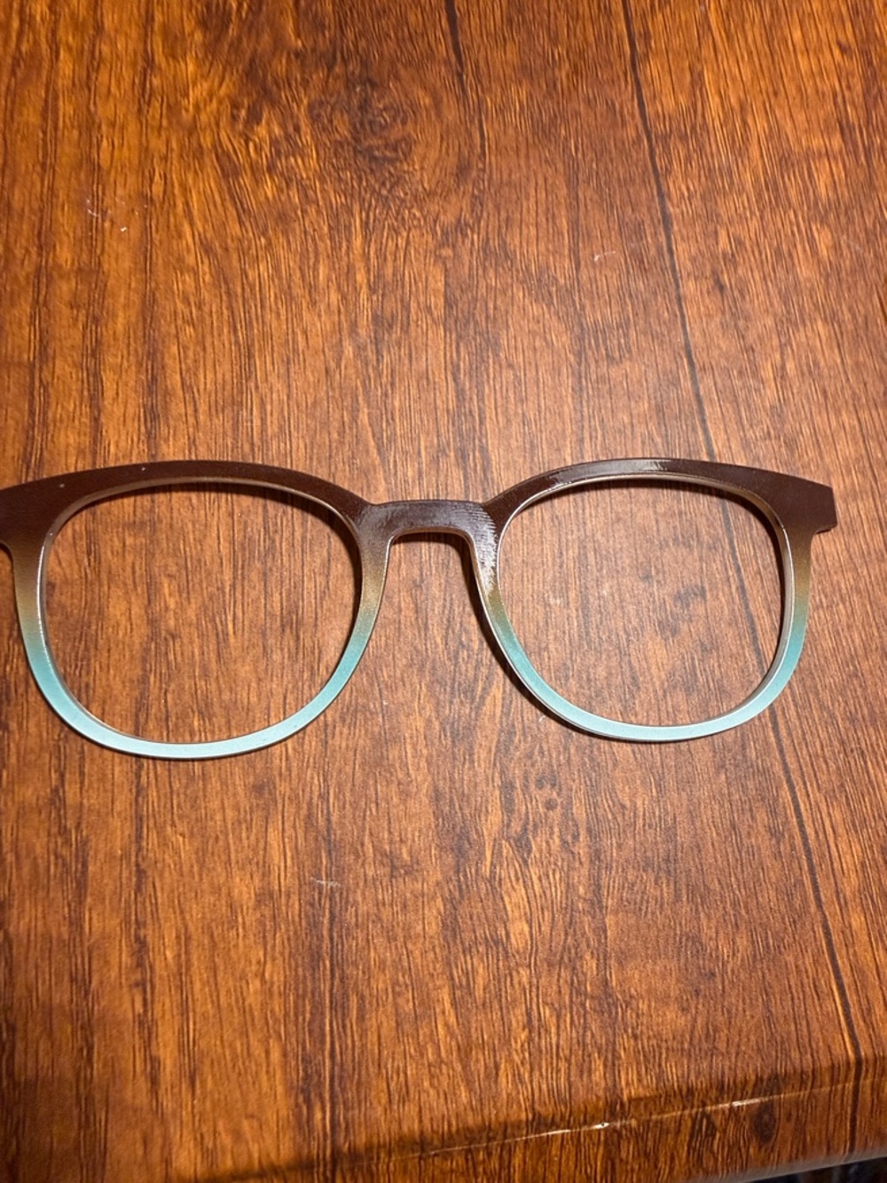 Reese Toppers Brown-to-Teal Gradient